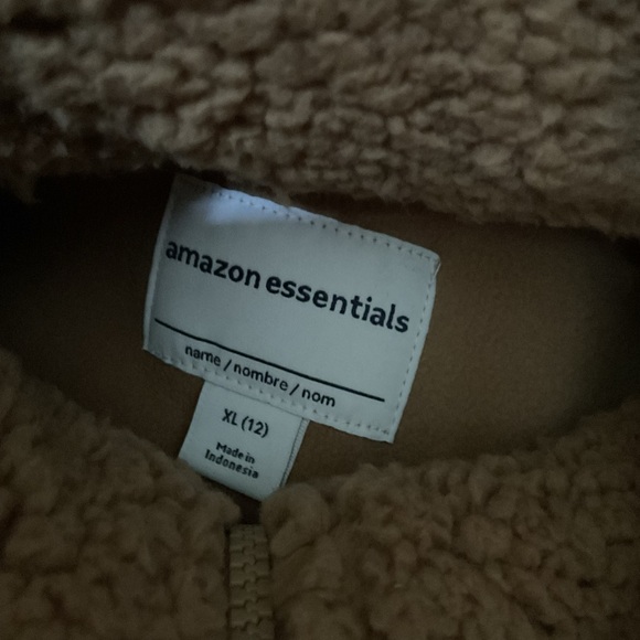 Amazon Essentials Kids Tan Fleece Jacket - Picture 3 of 3